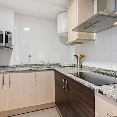 Contemporary In With Fireplace * Gúdar